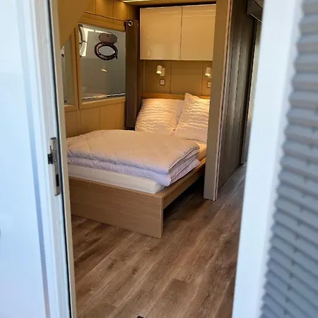 Vakantiehuis Floating 33 - Sea Breeze *